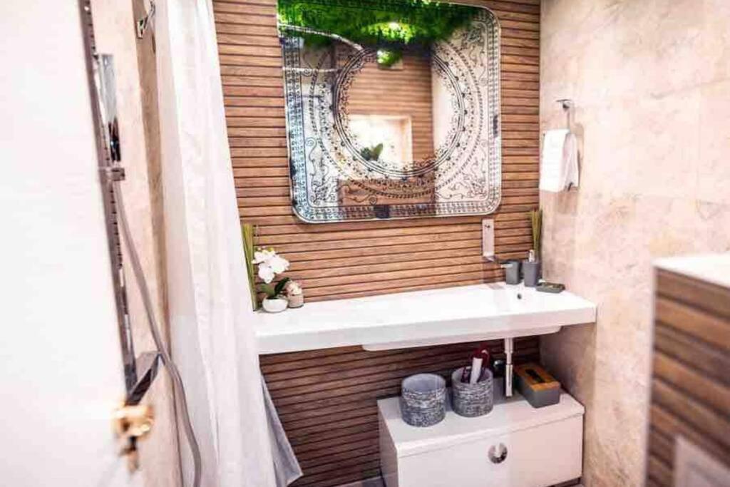 A&K Cozy Art Studio 1 Varna Buitenkant foto