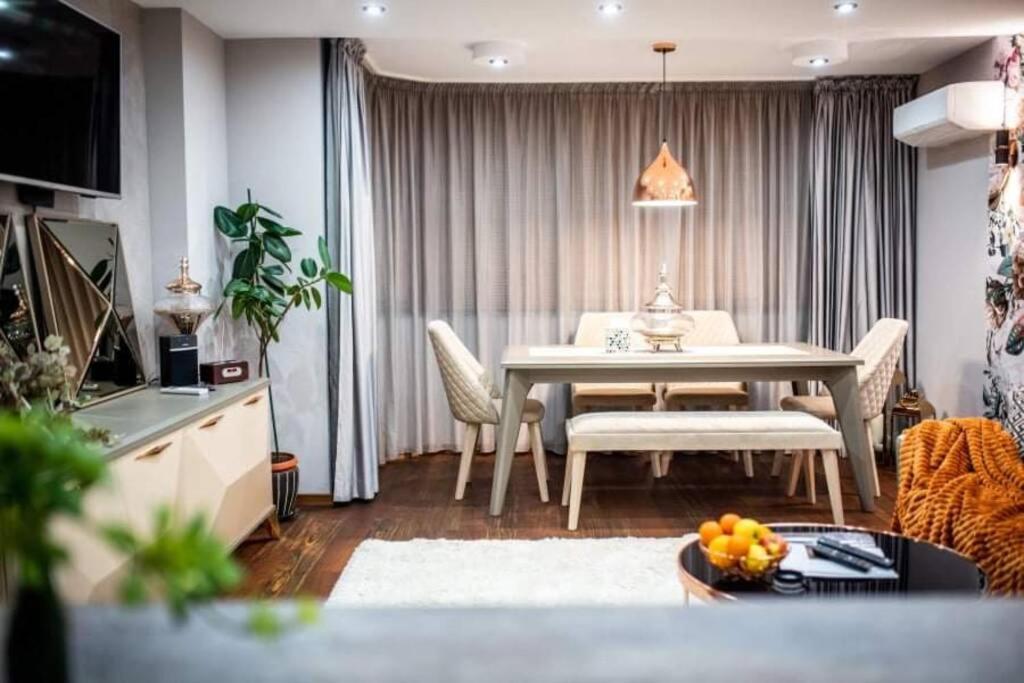 A&K Cozy Art Studio 1 Varna Buitenkant foto