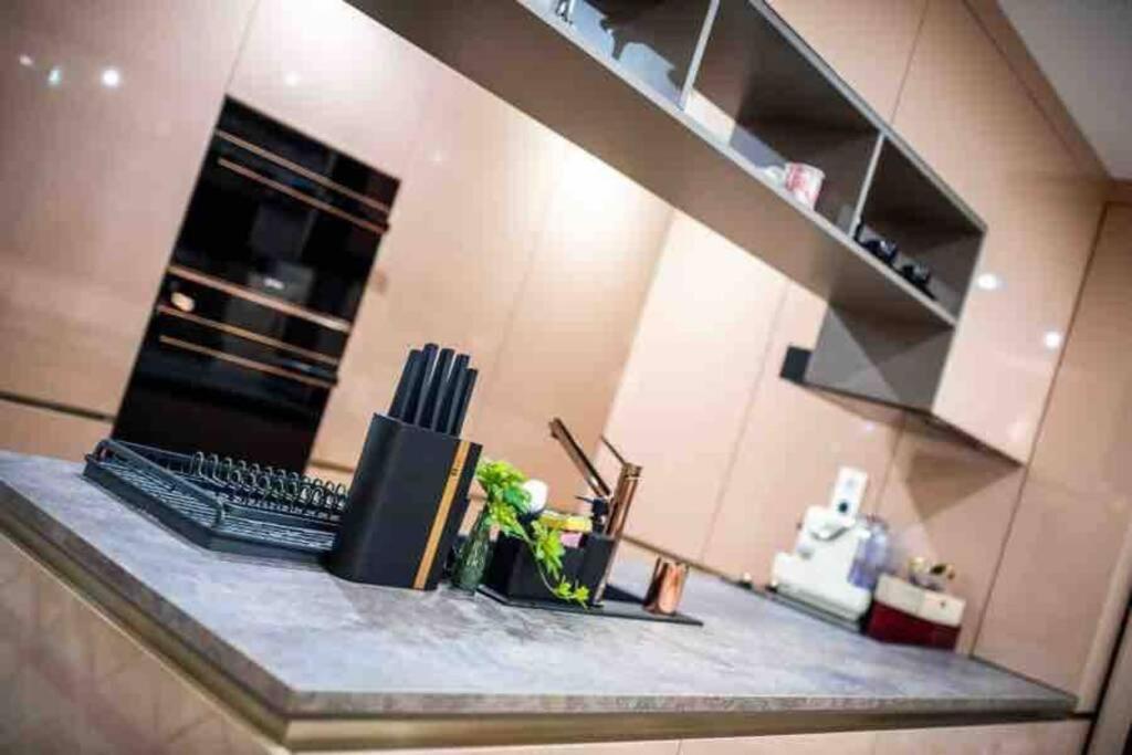 A&K Cozy Art Studio 1 Varna Buitenkant foto